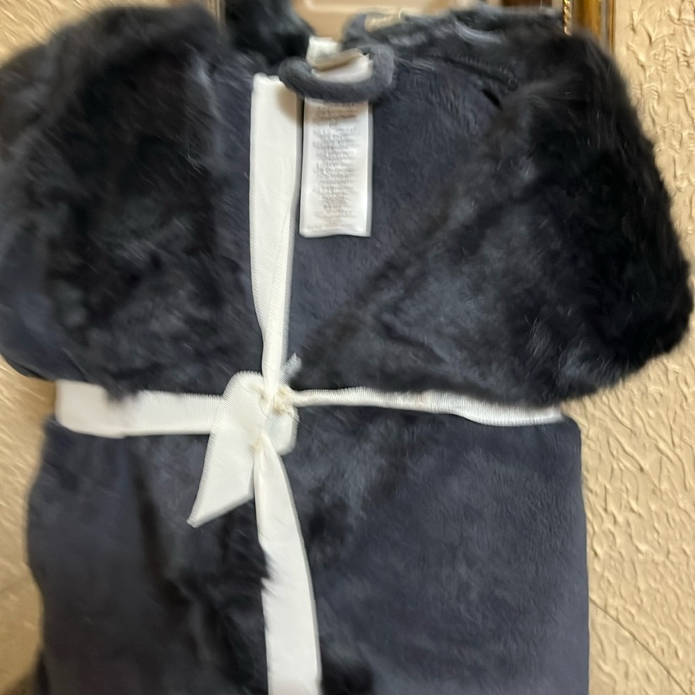 PB Teen Robe